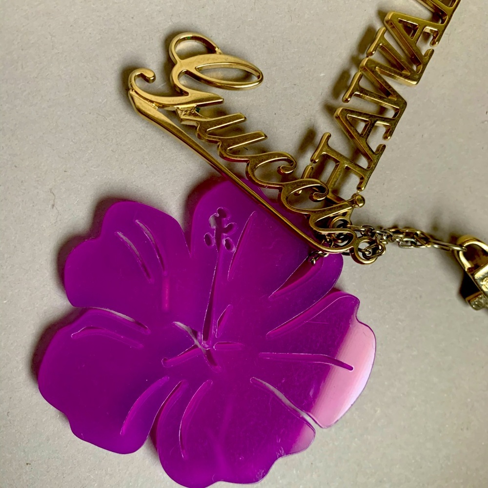Gucci keychain or bag charm